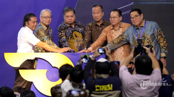 Dorong Dekarbonisasi di Industri Otomotif, Menperin Agus Gumiwang Beberkan Sejumlah Upayanya